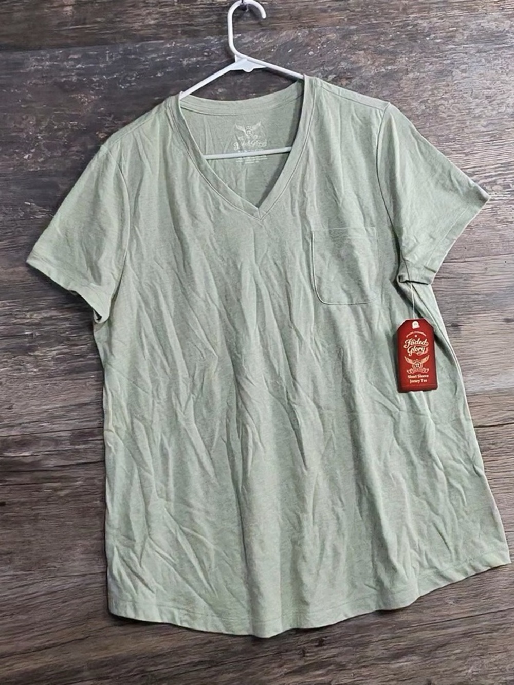 Faded Glory Sage Green V-Neck Short Sleeve Tee